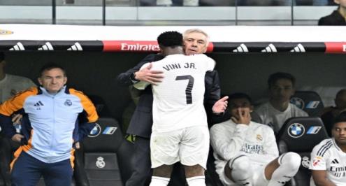 فينيسيوس خارج حسابات ريال مدريد أمام إشبيلية في الدوري الإسباني